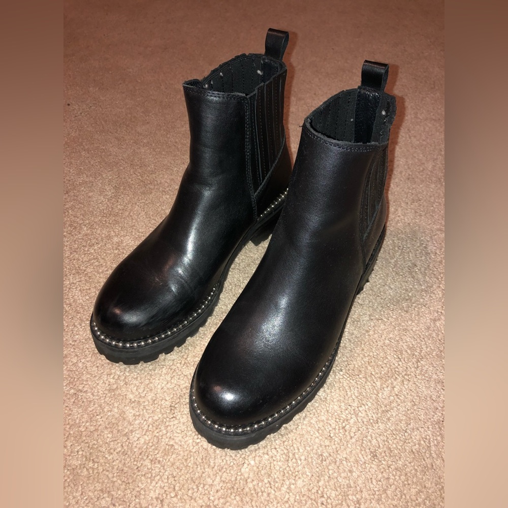 Steve Madden Gale Boots EUC